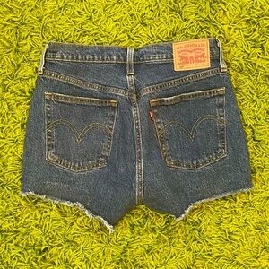 levi’s 501 high rise dark wash denim cutoff jean shorts